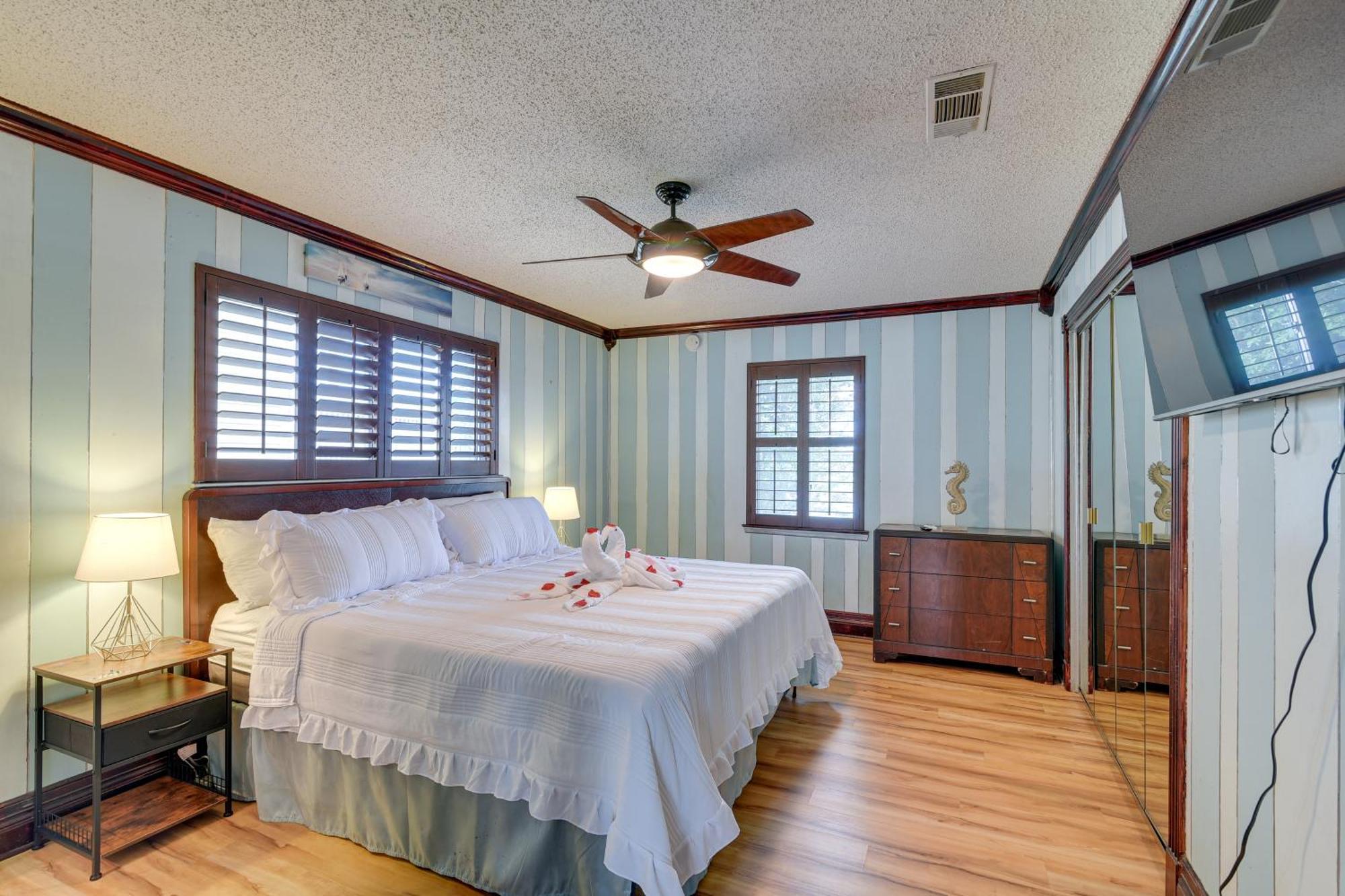 Waterfront Galveston Bay Retreat - 4 Mi To Beach! Экстерьер фото